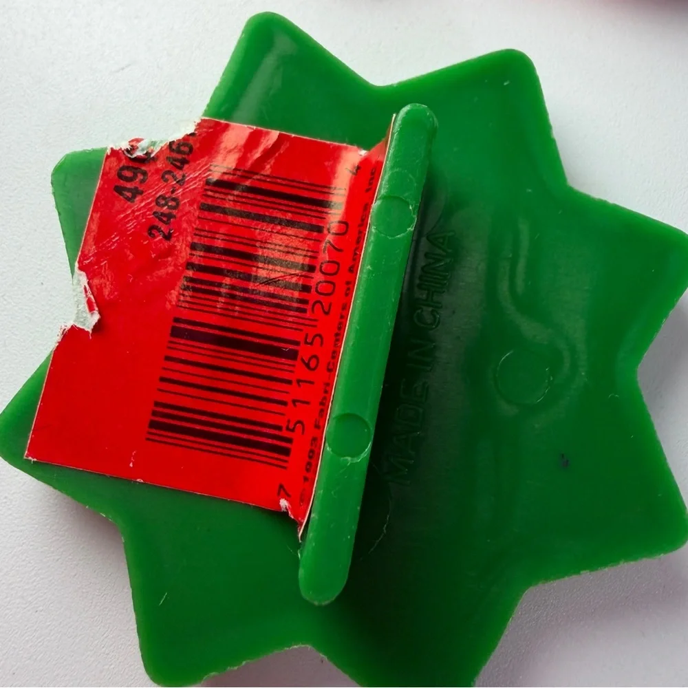 4/$25 - Set of 3 Vintage‎ Christmas Cookie Cutters Bear Star Snowflake Tree 1993